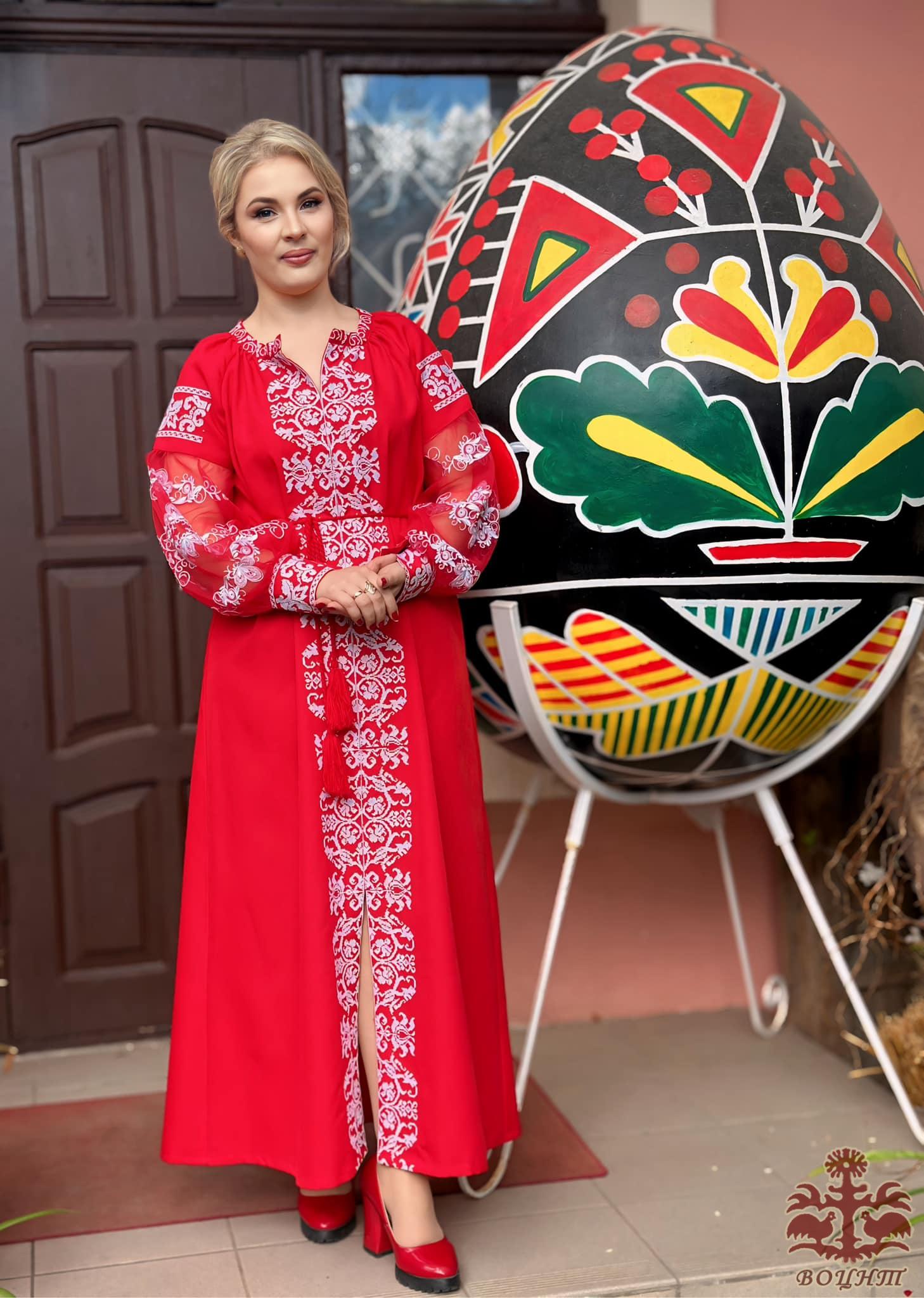 Творчий вечір Наталі Воронюк «Дякую Богу і Роду» в рамках культурно-мистецького проєкт «Працівники культури – особливі»