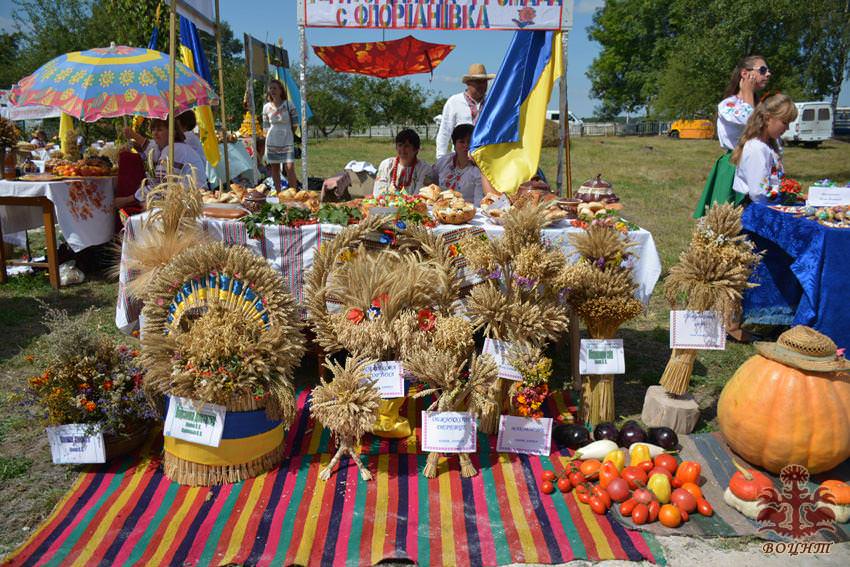 свято обрядових хлібів та дідухів «Народу вічний оберіг» 2016