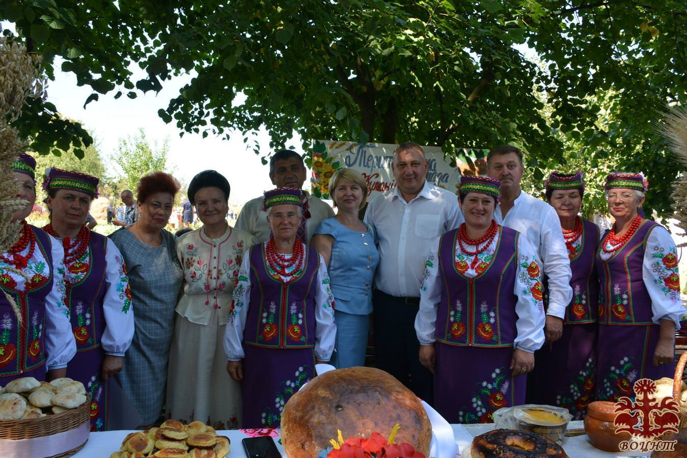 Обласне свято обрядових хлібів та дідухів