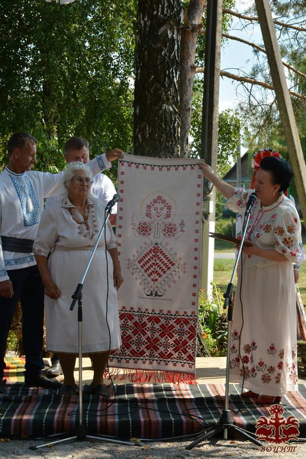 Обласне свято обрядових хлібів та дідухів