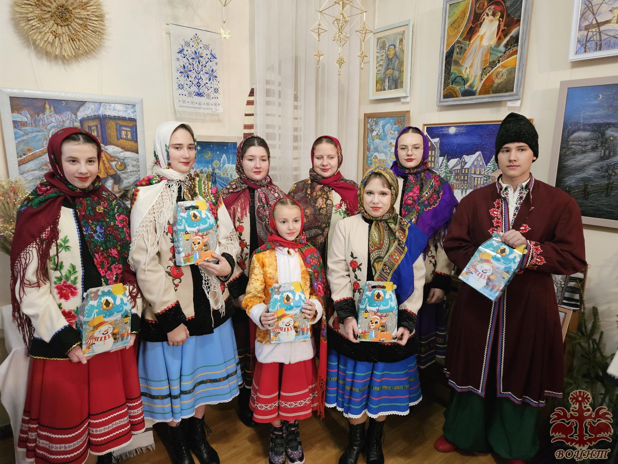 Обласна виставка народного мистецтва «Різдвяне диво»