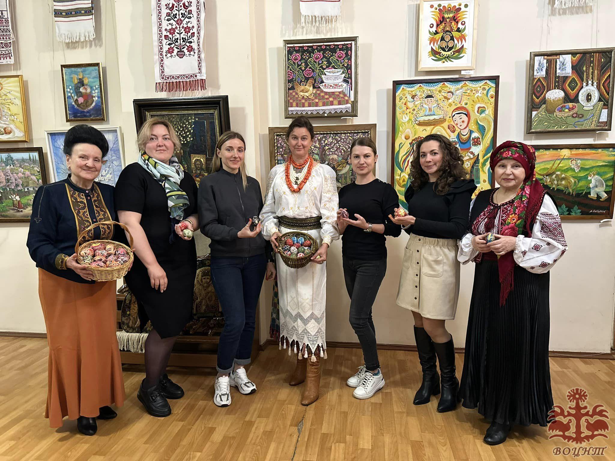 Традиційна обласна виставка   «Сяйво Великодня» (Великодня писанка -2024)