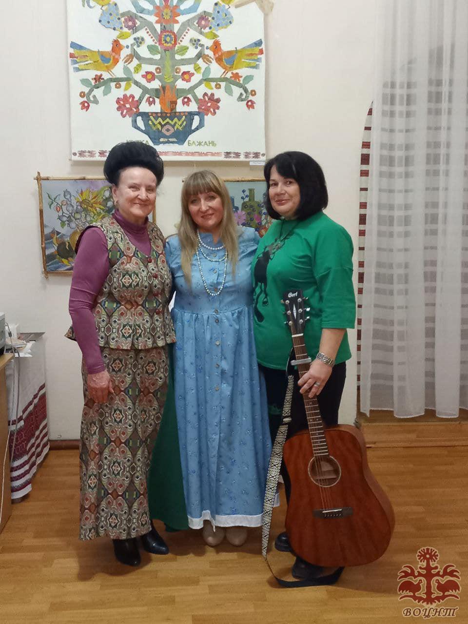 Персональна виставка народної творчості „Квітка бажань” Оксани Городинської