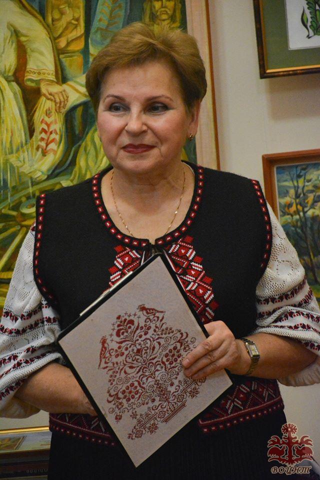 Персональна виставка творчої родини Громових з Хмільника
